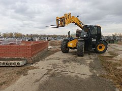 В строительстве часовни на кладбище нужна ваша помощь!