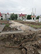 Центральная  площадь  в п.Горный продолжает благоустраиваться