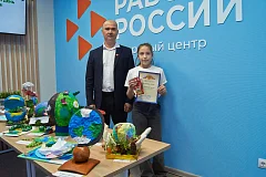 Кадровый центр «Работа России» Краснопартизанского района организовал для школьников конкурс поделок ко Всероссийскому Дню Земли