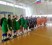 Состоялись межрайонные соревнования по баскетболу среди девушек, посвященные Дню матери