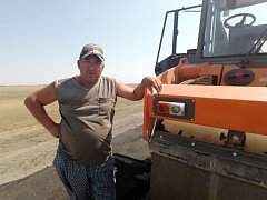 Нелегка работа дорожника